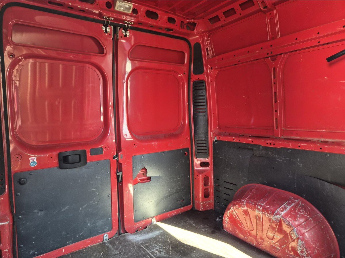 Citroën Jumper Skříň 2,2 l 110 kw