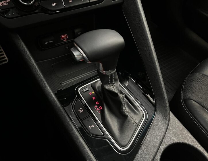 KIA Niro Hatchback 1,6 l 77 kw