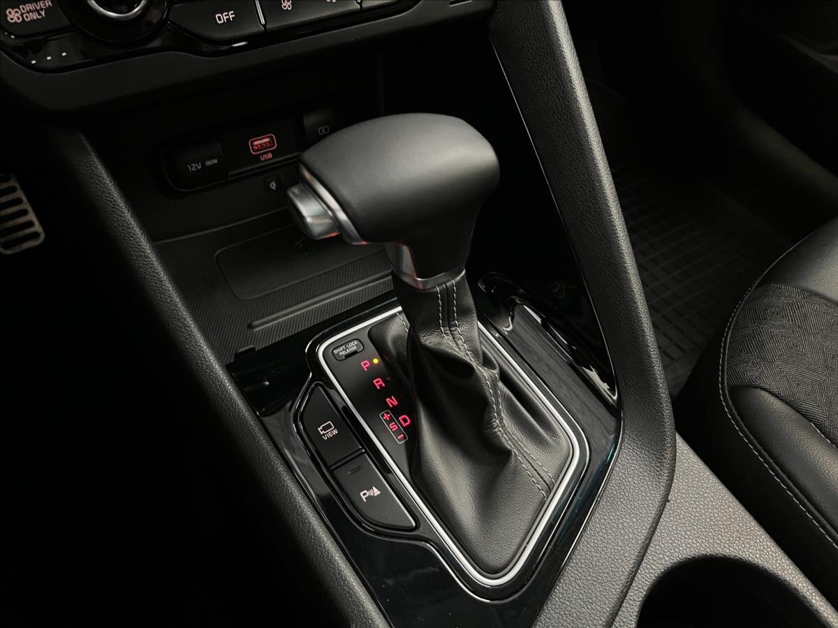 KIA Niro Hatchback 1,6 l 77 kw