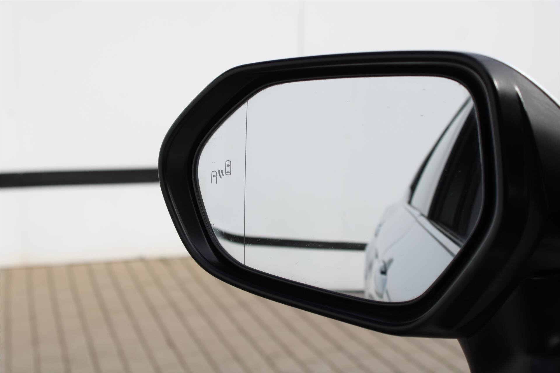 Toyota Camry Sedan / Limuzína 2,5 l 131 kw