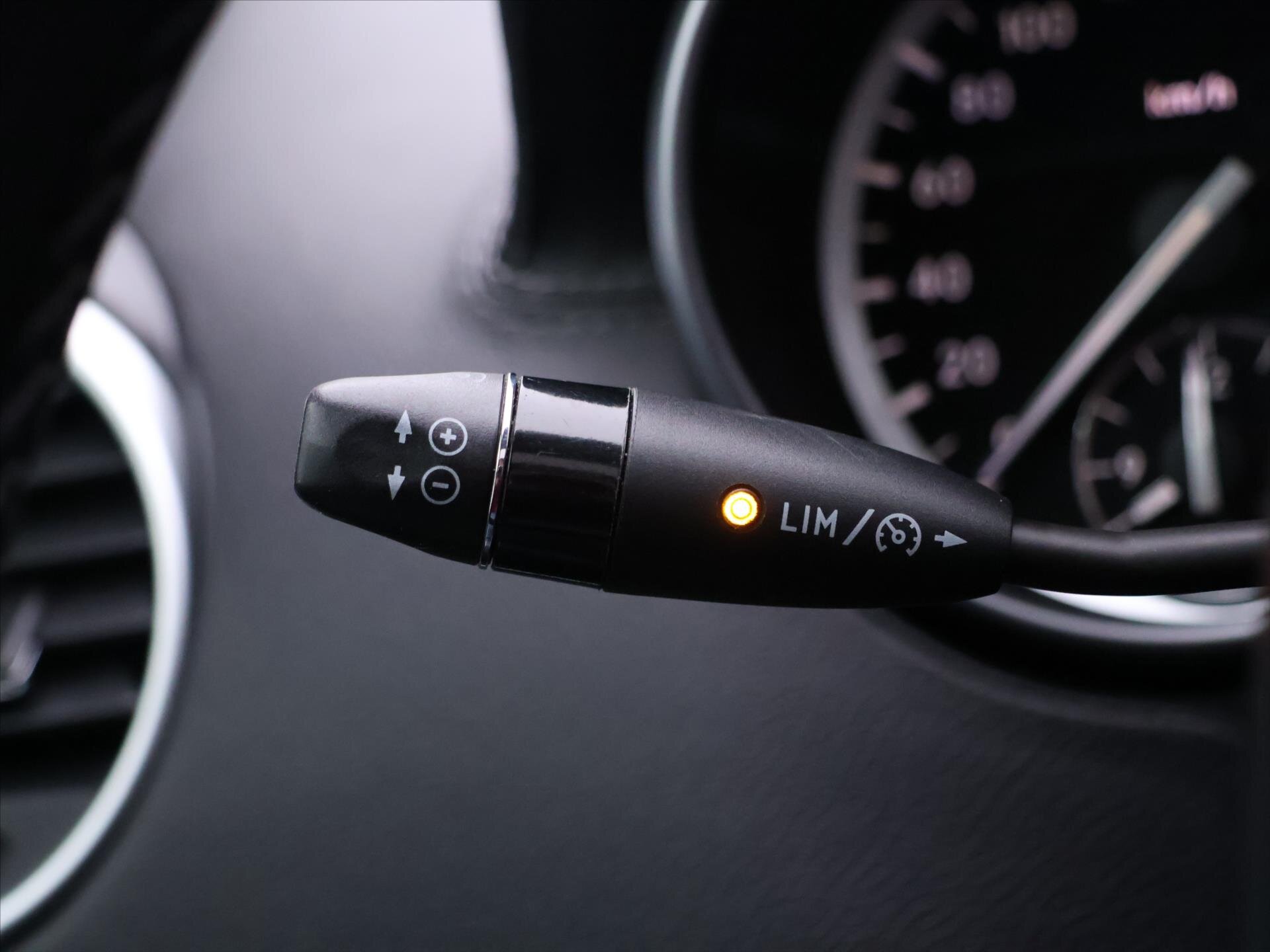 Mercedes-Benz GL SUV / Terénní 3,0 l 155 kw