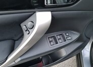 Mitsubishi Ostatní SUV / Terénní 2,4 l 138 kw