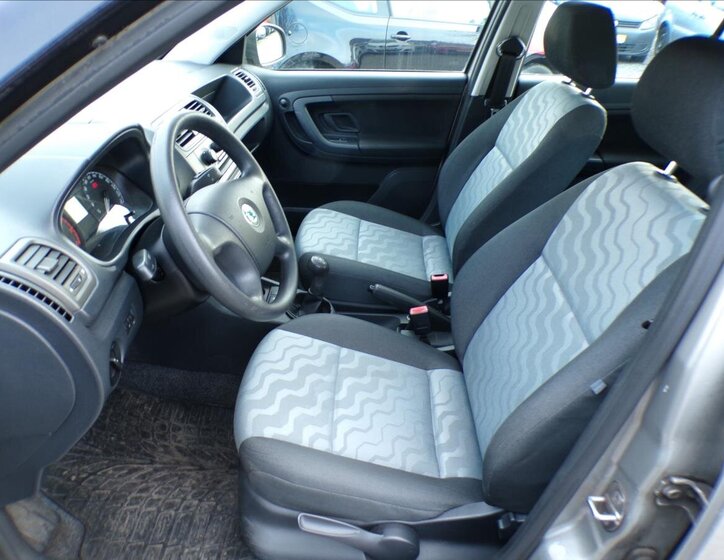 Škoda Fabia Hatchback 1,2 l 44 kw