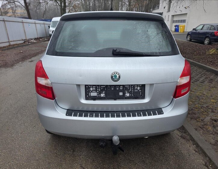 Škoda Fabia Hatchback 1,2 l 44 kw