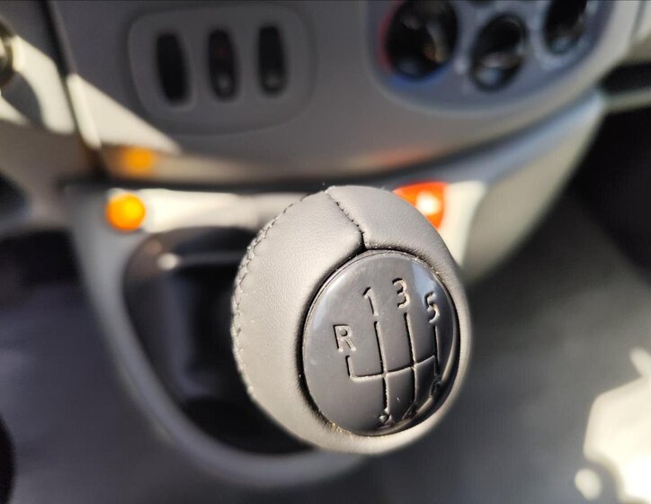 Renault Trafic Ostatní 2,0 l 84 kw