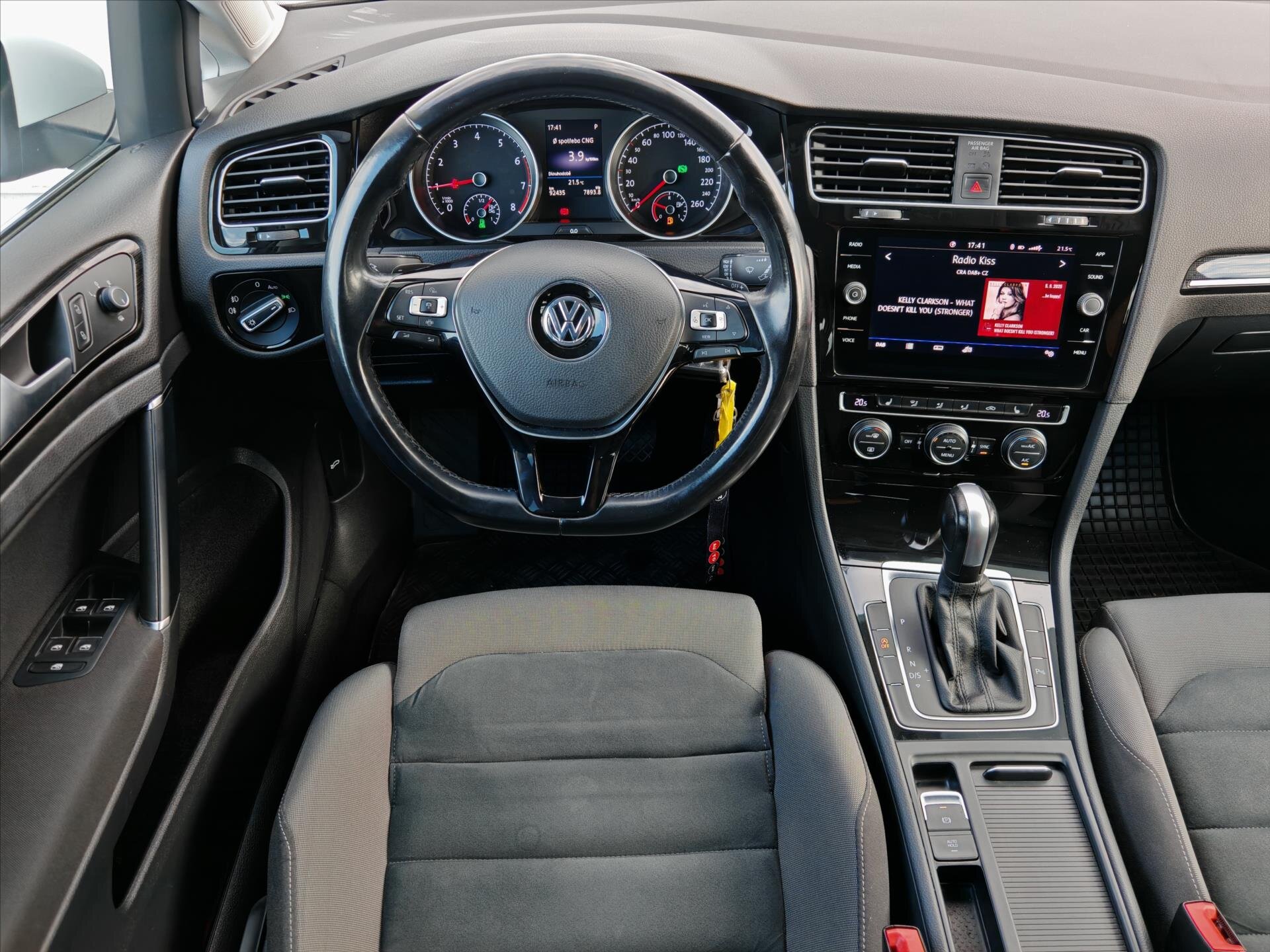 Volkswagen Golf Kombi 1,5 l 96 kw