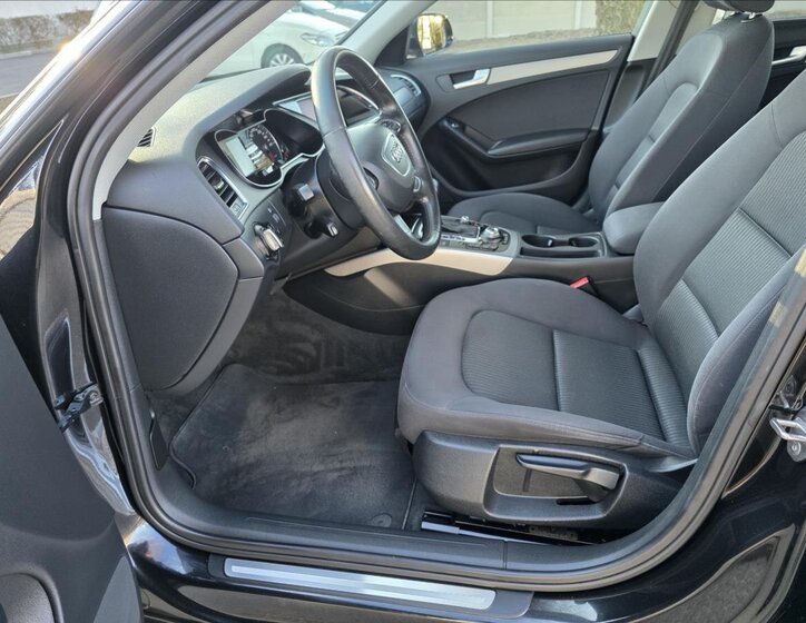 Audi A4 Kombi 2,0 l 100 kw