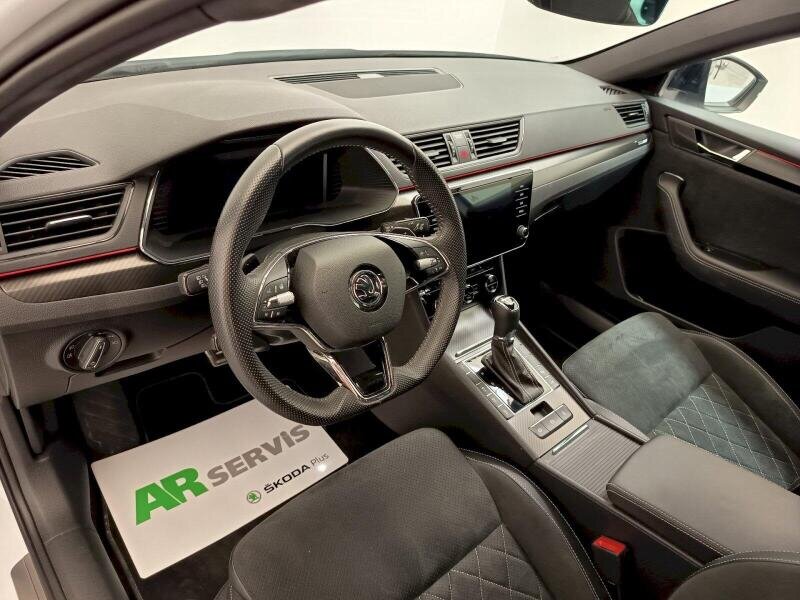 Škoda Superb Sedan / Limuzína 2,0 l 147 kw