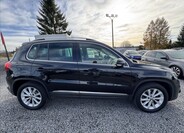 Volkswagen Tiguan 8