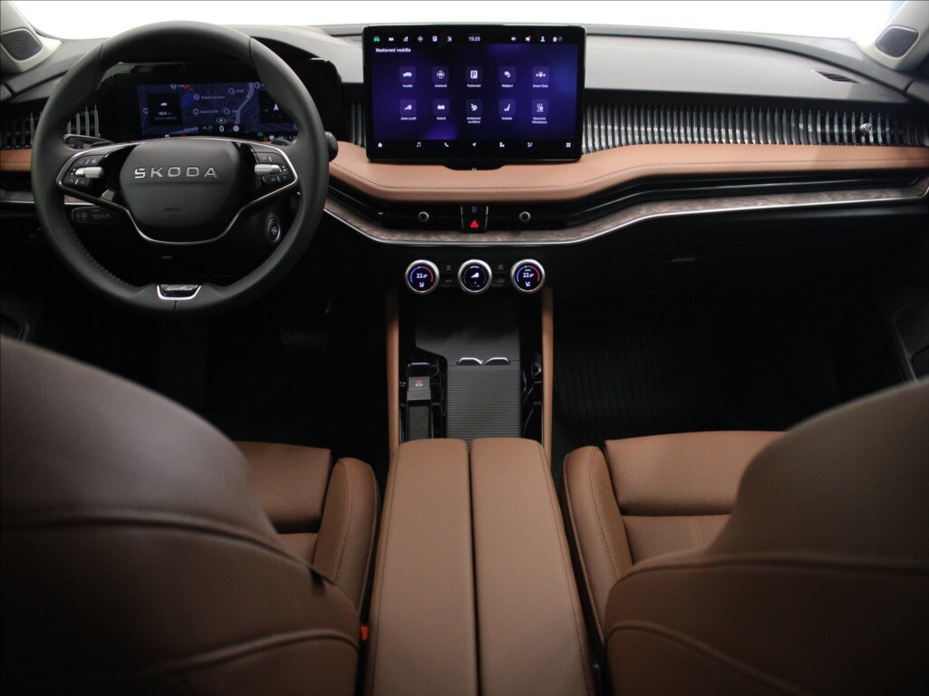 Škoda Superb Kombi 1,5 l 150 kw