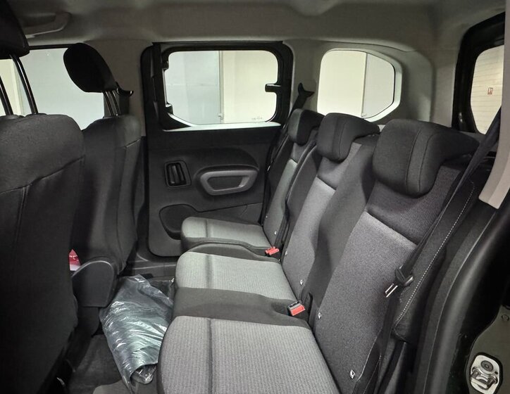 Toyota ProAce City Verso 10
