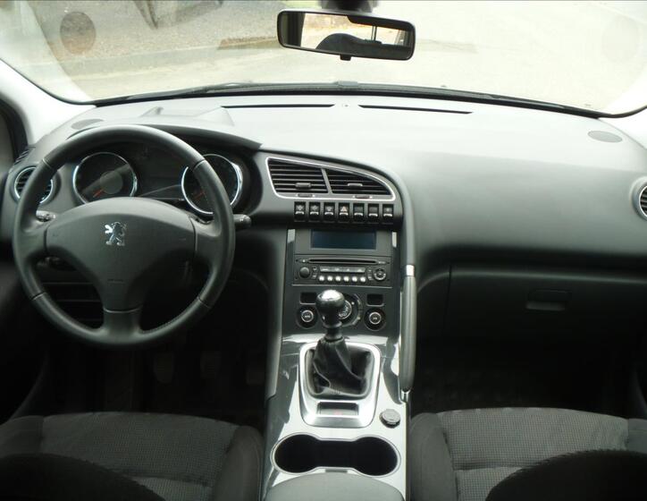 Peugeot 3008 9