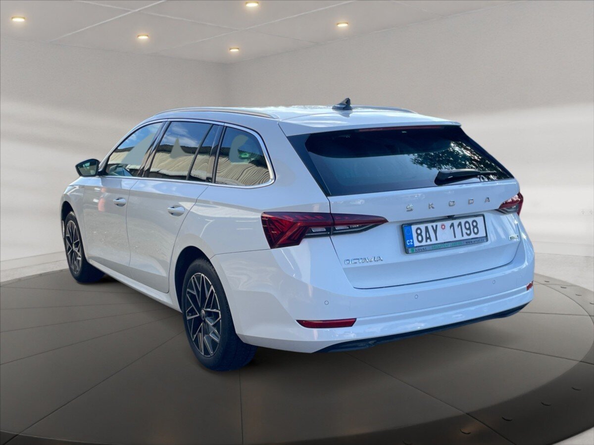 Škoda Octavia Kombi 1,5 l 110 kw