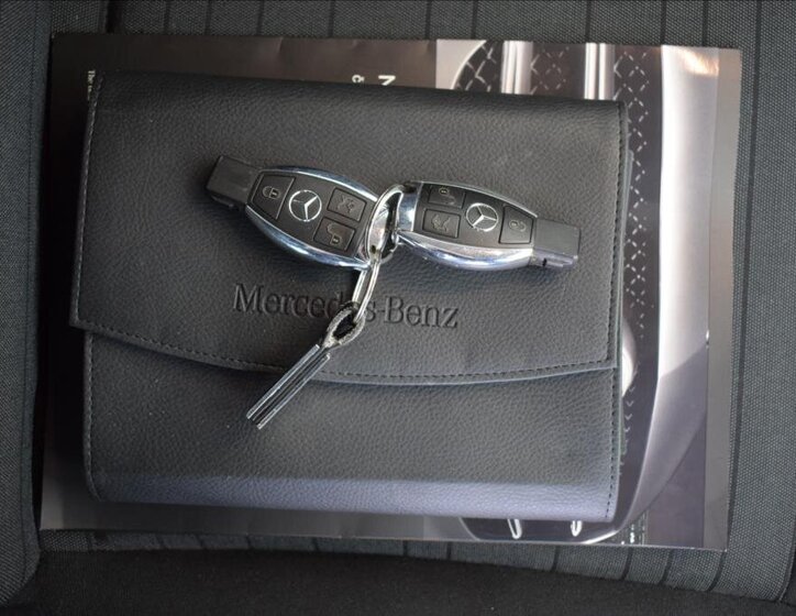 Mercedes-Benz Třídy C Sedan / Limuzína 2,1 l 125 kw