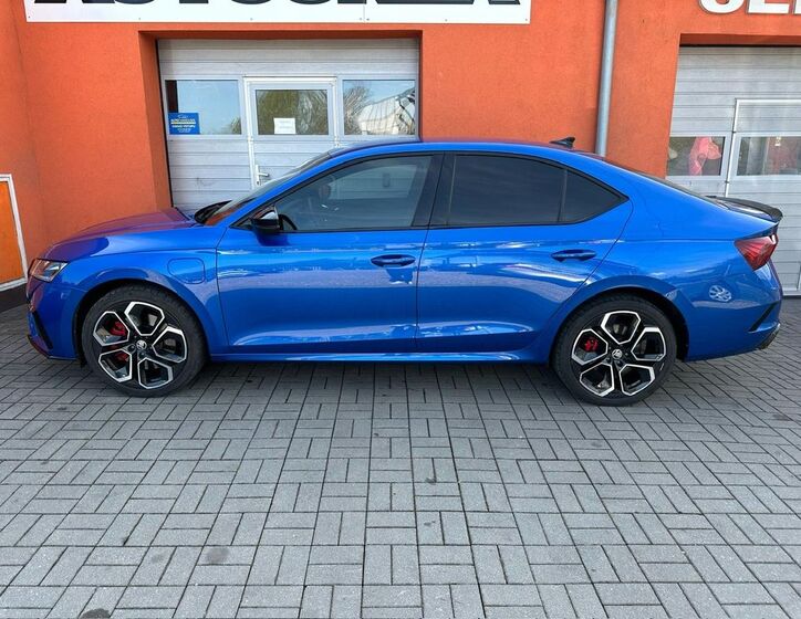 Škoda Octavia Hatchback 1,4 l 180 kw