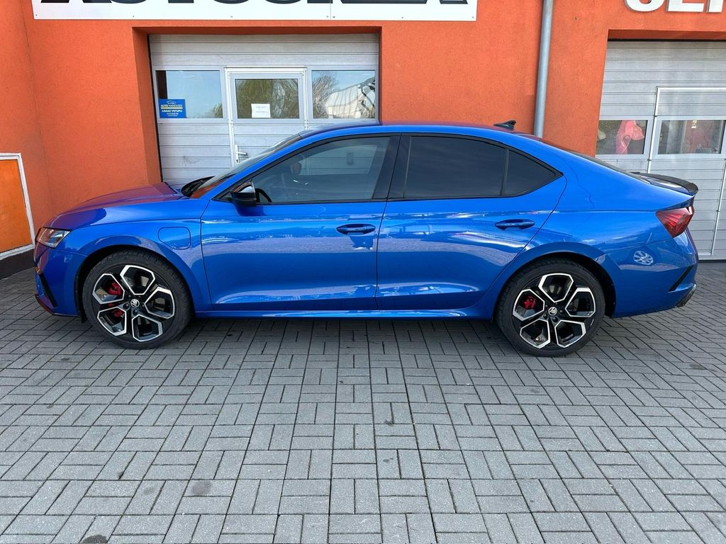 Škoda Octavia Hatchback 1,4 l 180 kw