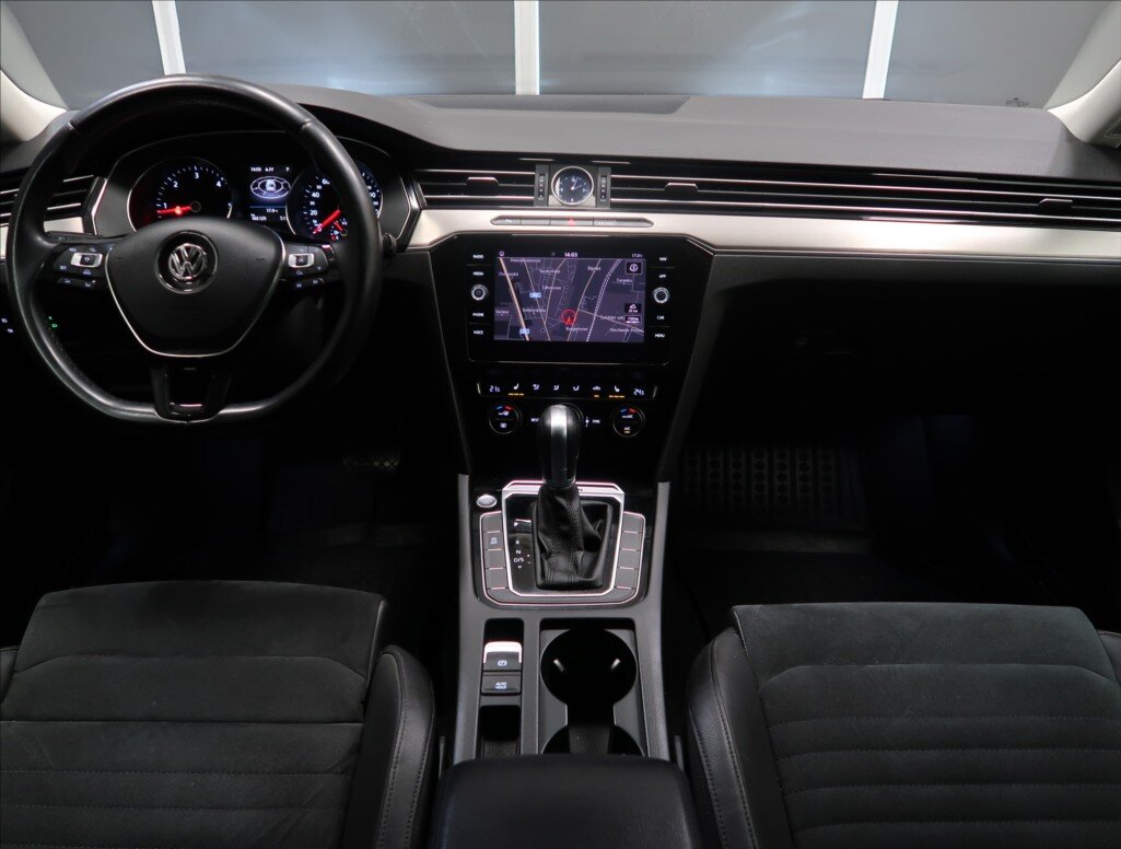 Volkswagen Passat Kombi 2,0 l 140 kw