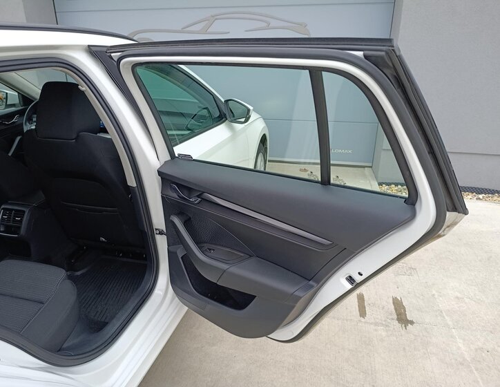 Škoda Octavia Kombi 2,0 l 85 kw