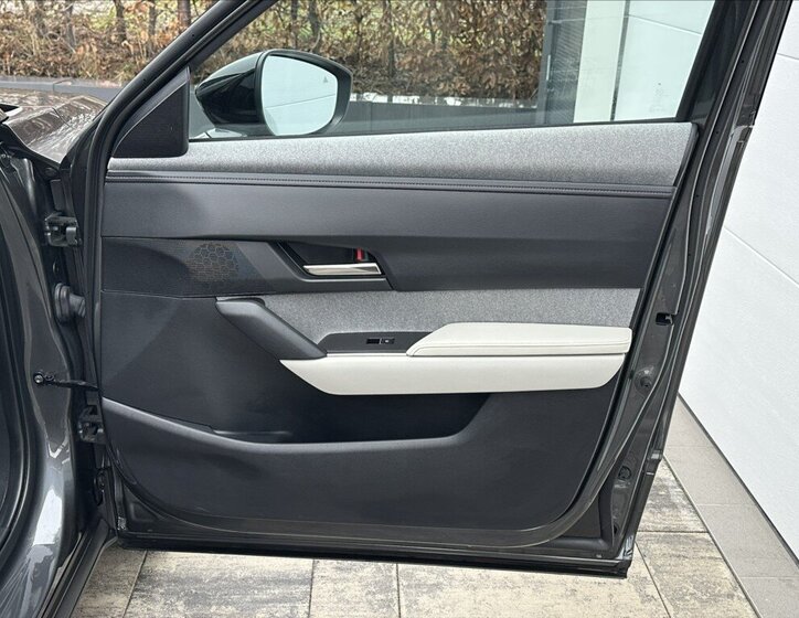 Mazda MX-30 SUV / Terénní 0,0 107 kw