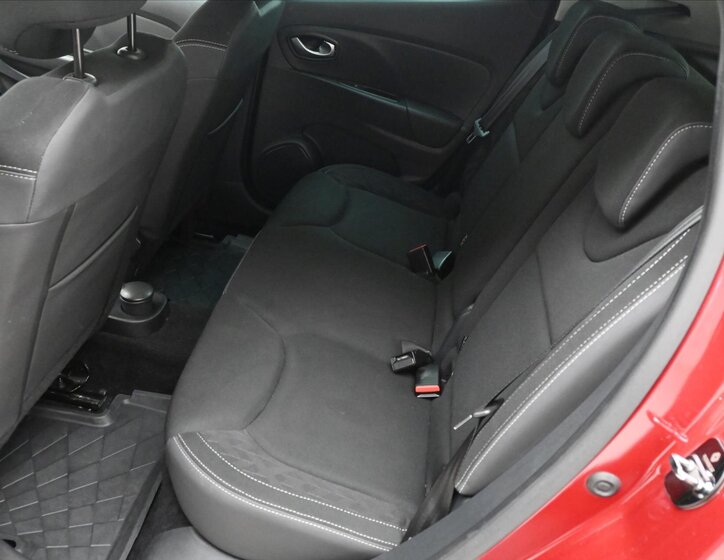 Renault Clio Hatchback 898,0 66 kw