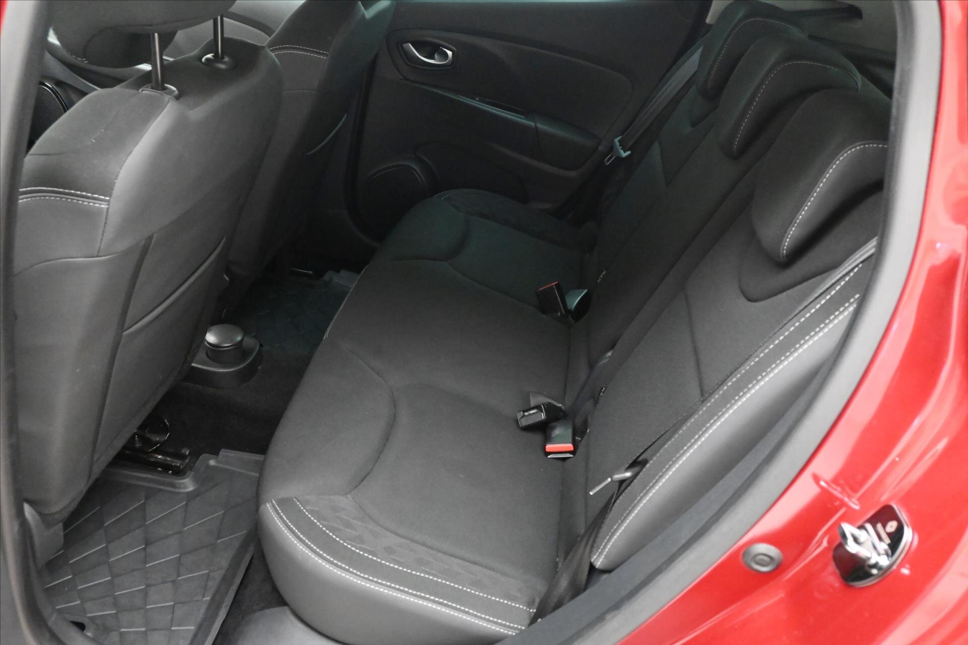 Renault Clio Hatchback 898,0 66 kw