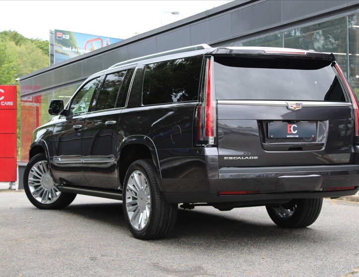 Cadillac Escalade Ostatní 6,2 l 313 kw