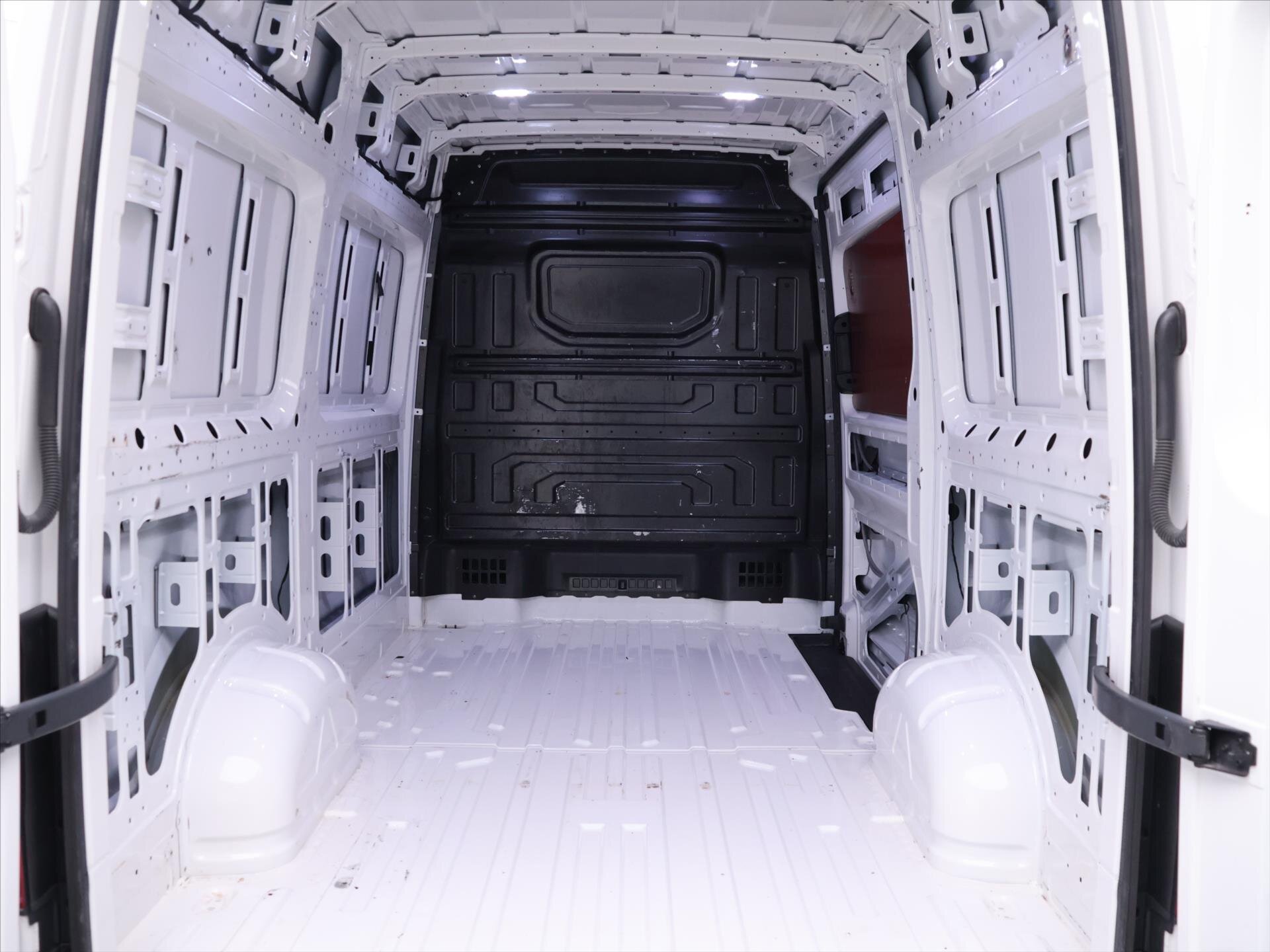 Volkswagen Crafter Ostatní 2,0 l 130 kw