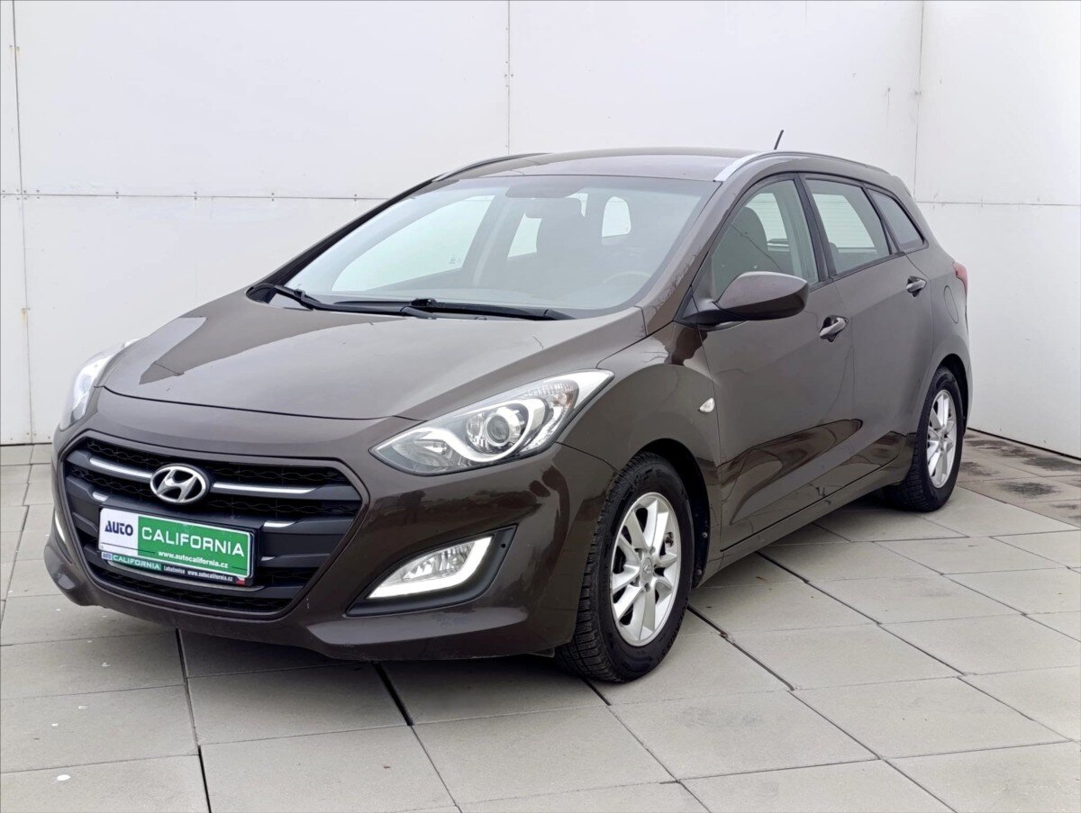 Hyundai i30 Kombi 1,6 l 99 kw