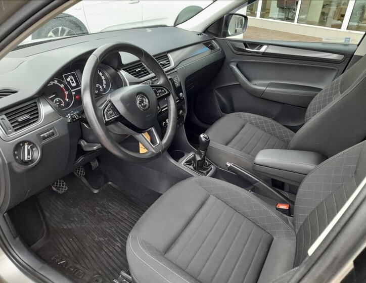 Škoda Rapid Liftback 999,0 81 kw