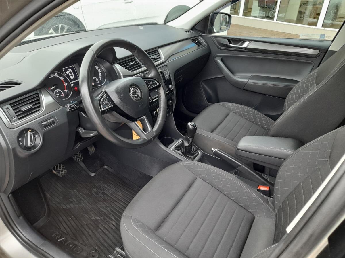 Škoda Rapid Liftback 999,0 81 kw