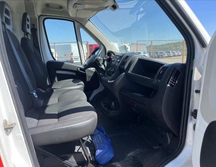 Peugeot Boxer Skříň 2,2 l 103 kw