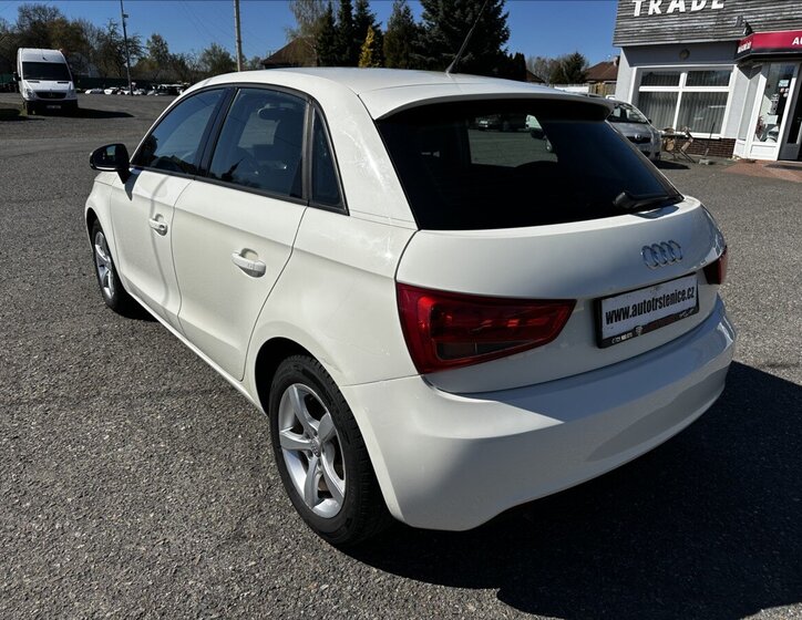 Audi A1 Hatchback 1,2 l 63 kw