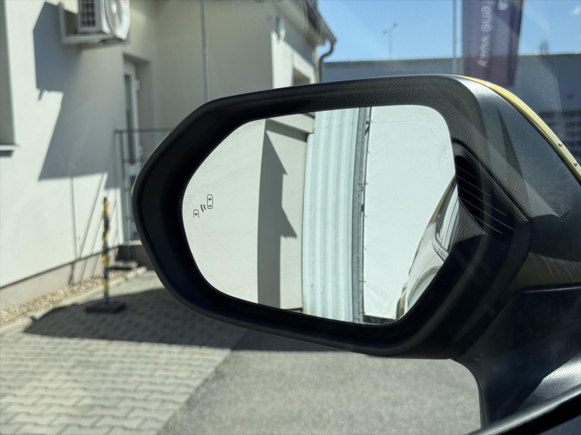 Toyota Yaris Cross SUV / Terénní 1,5 l 68 kw