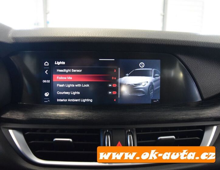 Alfa Romeo Stelvio 41