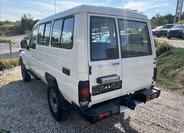 Toyota Land Cruiser 5