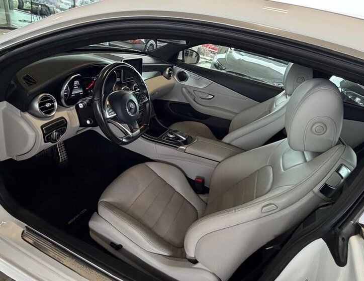 Mercedes-Benz Třídy C 8