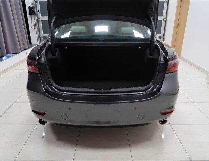 Mazda 6 Sedan / Limuzína 2,5 l 143 kw