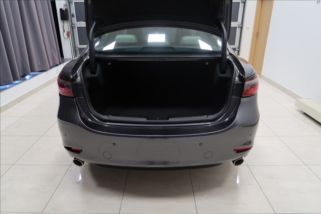 Mazda 6 Sedan / Limuzína 2,5 l 143 kw