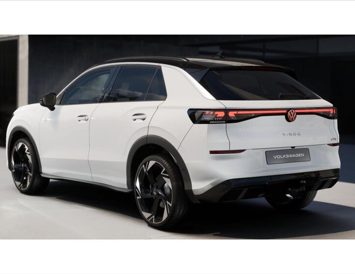 Volkswagen T-Roc SUV / Terénní 1,5 l 110 kw