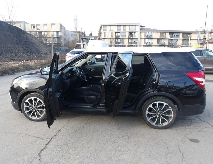 SsangYong Korando SUV 1,6 l 84 kw