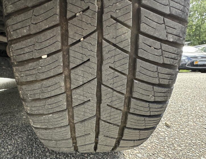 KIA Sportage SUV 2,0 l 135 kw