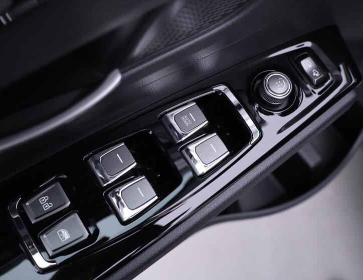 SsangYong Korando SUV / Terénní 1,5 l 120 kw