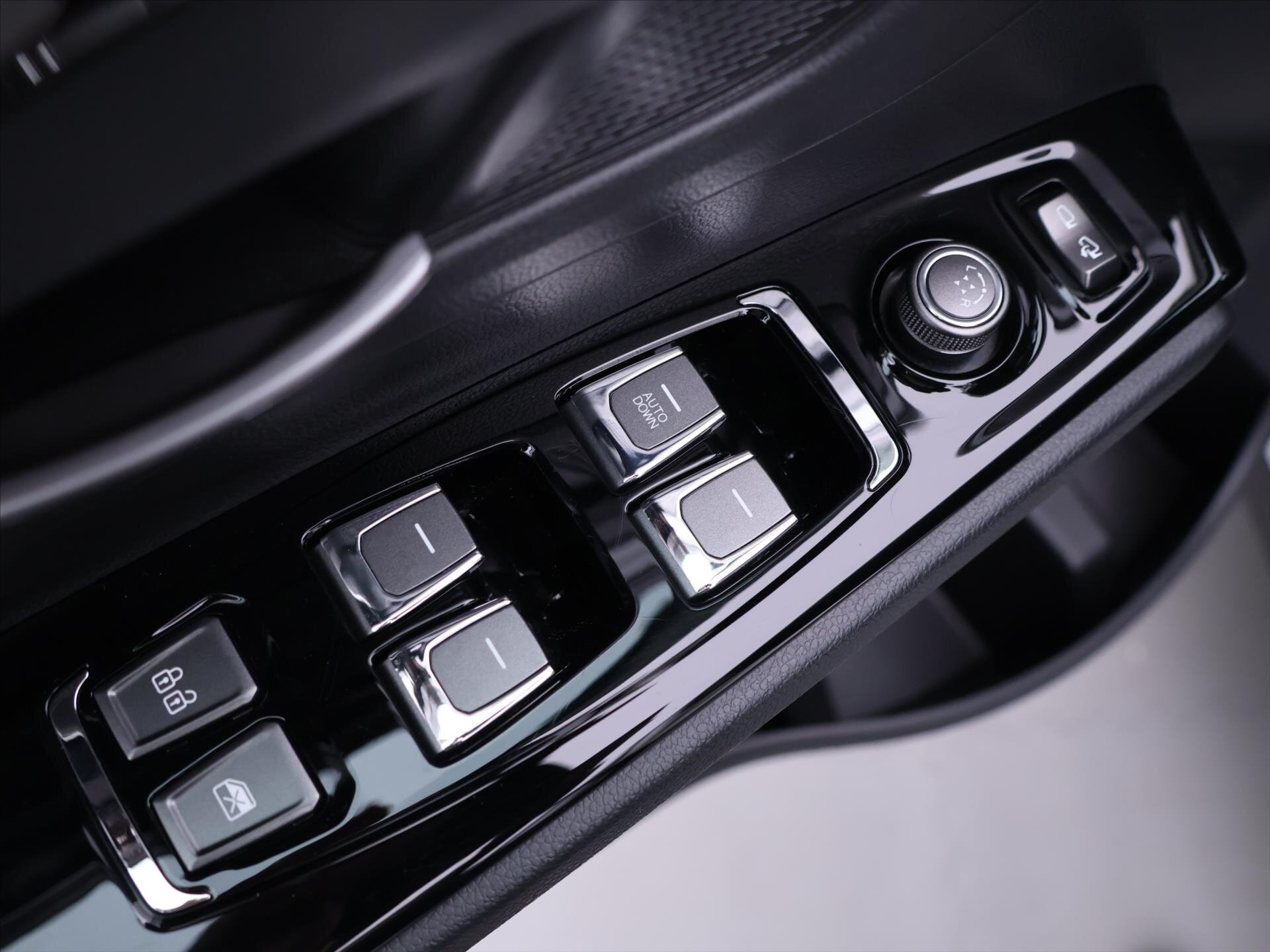 SsangYong Korando SUV / Terénní 1,5 l 120 kw