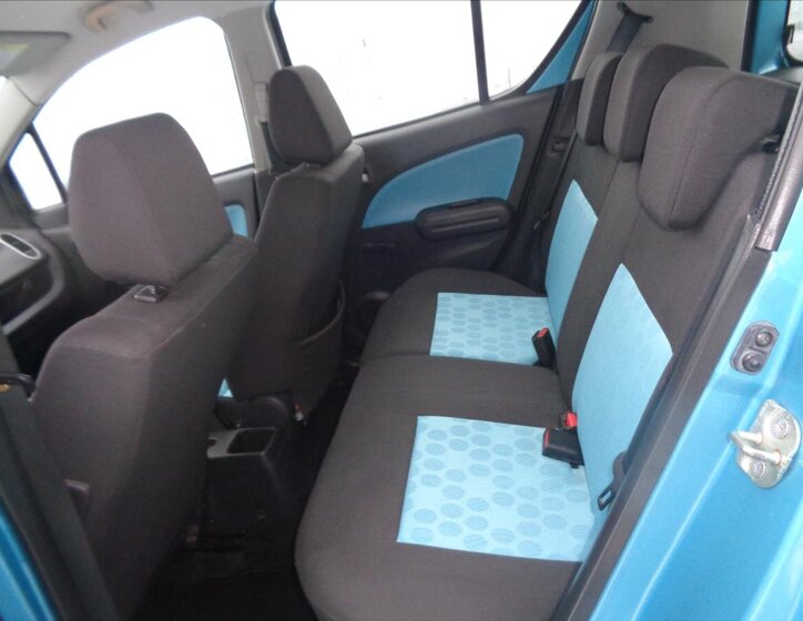 Suzuki Splash Hatchback 1,2 l 63 kw