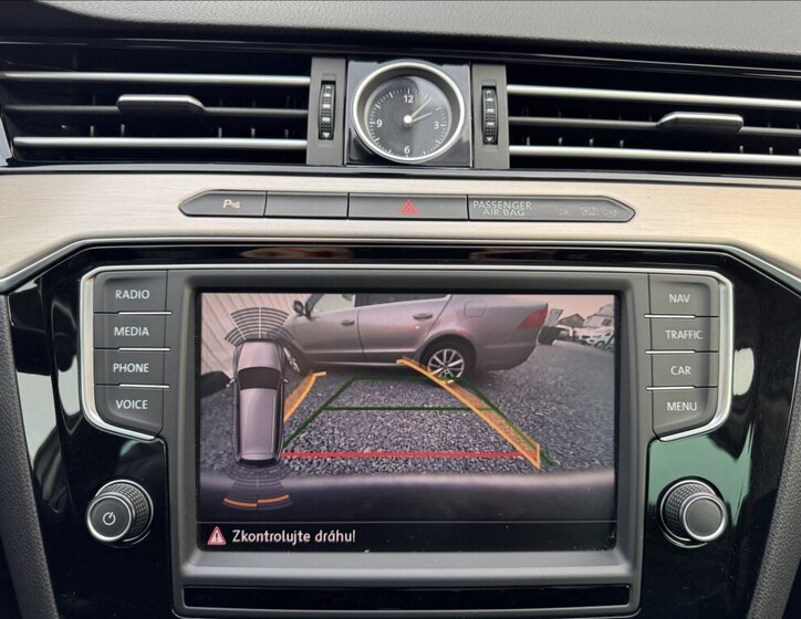 Volkswagen Passat 45