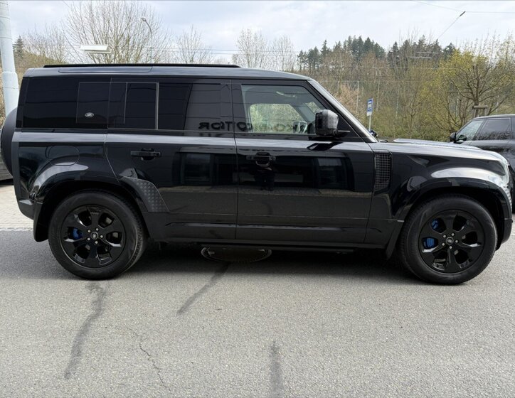 Land Rover Defender SUV / Terénní 3,0 l 221 kw