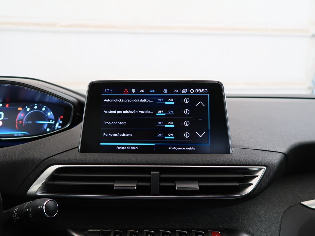 Peugeot 5008 SUV / Terénní 1,2 l 96 kw