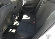Volvo XC40 SUV / Terénní 1,5 l 95 kw