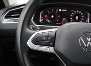 Volkswagen Tiguan 16