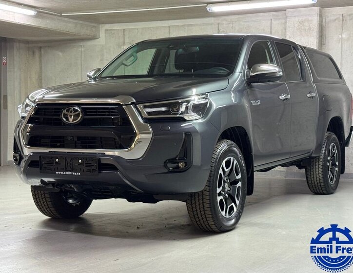 Toyota Hilux Pick-up 2,8 l 150 kw